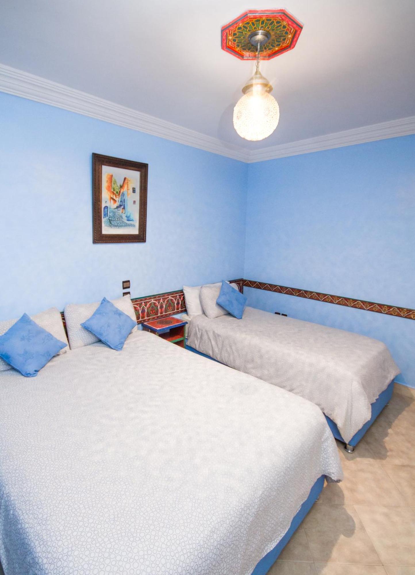 Hotel Tarek Chefchaouen Bagian luar foto