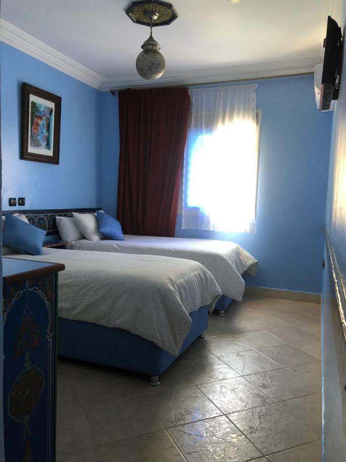 Hotel Tarek Chefchaouen Bagian luar foto