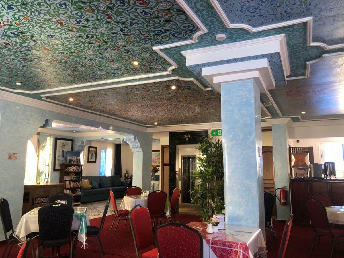 Hotel Tarek Chefchaouen Bagian luar foto