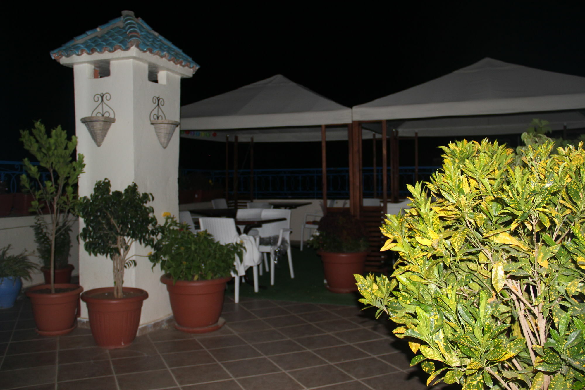 Hotel Tarek Chefchaouen Bagian luar foto